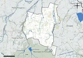 Carte en couleur présentant le réseau hydrographique de la commune