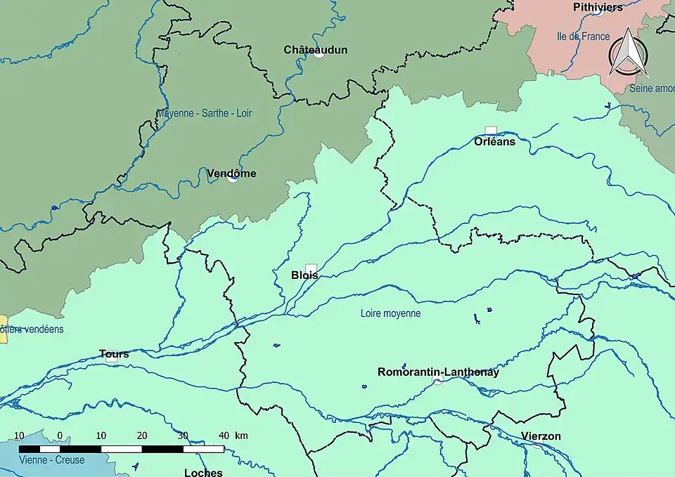 Le Loiret est partagé en deux sous-bassins DCE : Loire moyenne et Mayenne-Sarthe-Loir.