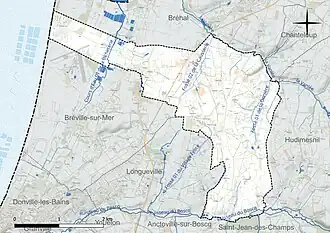 Carte en couleur présentant le réseau hydrographique de la commune