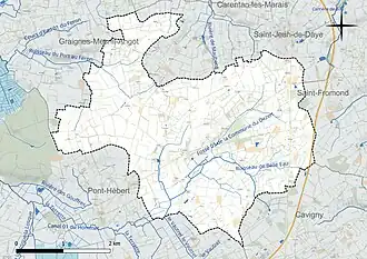 Carte en couleur présentant le réseau hydrographique de la commune
