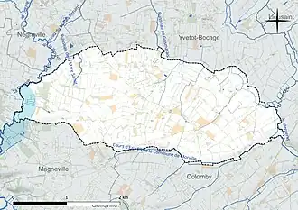 Carte en couleur présentant le réseau hydrographique de la commune