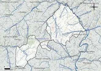 Carte en couleur présentant le réseau hydrographique de la commune