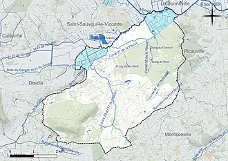 Carte en couleur présentant le réseau hydrographique de la commune