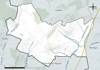 Carte en couleur présentant le réseau hydrographique de la commune