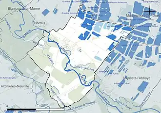 Carte en couleur présentant le réseau hydrographique de la commune