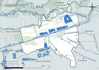 Carte en couleur présentant le réseau hydrographique de la commune