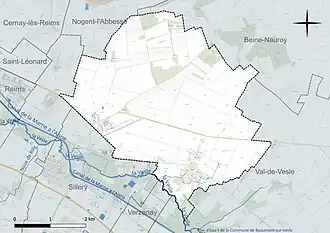 Carte en couleur présentant le réseau hydrographique de la commune