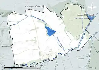 Carte en couleur présentant le réseau hydrographique de la commune