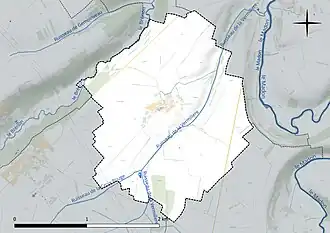 Carte en couleur présentant le réseau hydrographique de la commune