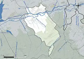 Carte en couleur présentant le réseau hydrographique de la commune
