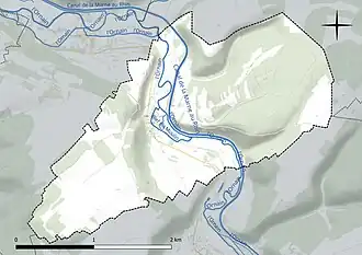 Carte en couleur présentant le réseau hydrographique de la commune