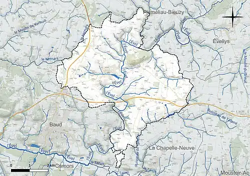 Carte en couleur présentant le réseau hydrographique de la commune