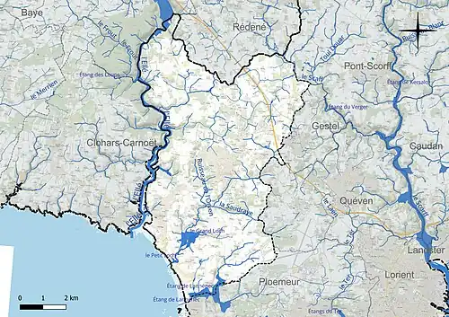 Carte en couleur présentant le réseau hydrographique de la commune