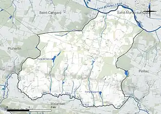 Carte en couleur présentant le réseau hydrographique de la commune