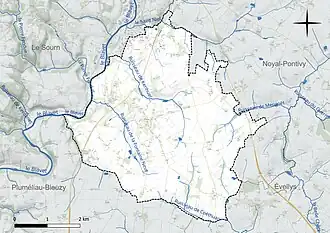 Carte en couleur présentant le réseau hydrographique de la commune