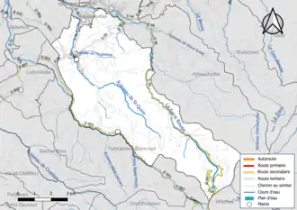 Carte en couleur présentant le réseau hydrographique de la commune