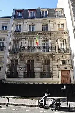 No&nbsp;57 bis : ancienne ambassade congolaise.