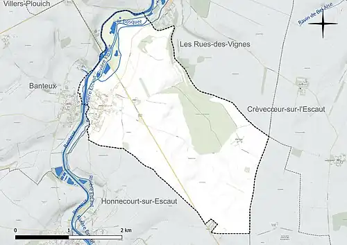 Carte en couleur présentant le réseau hydrographique de la commune
