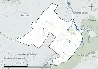 Carte en couleur présentant le réseau hydrographique de la commune