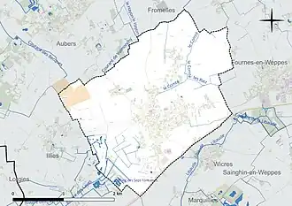 Carte en couleur présentant le réseau hydrographique de la commune