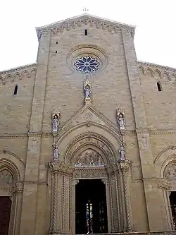 Façade frontale