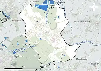 Carte en couleur présentant le réseau hydrographique de la commune