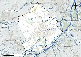 Carte en couleur présentant le réseau hydrographique de la commune