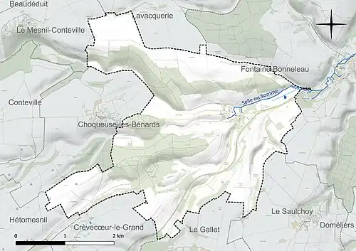 Carte en couleur présentant le réseau hydrographique de la commune