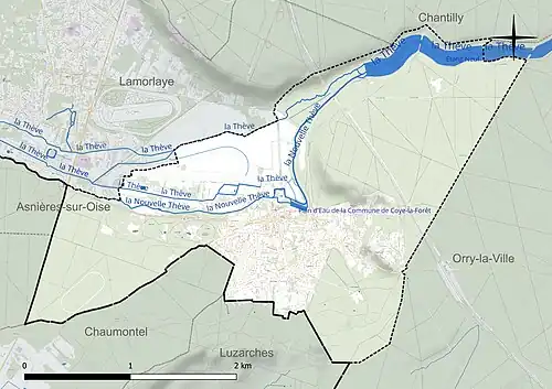 Carte en couleur présentant le réseau hydrographique de la commune