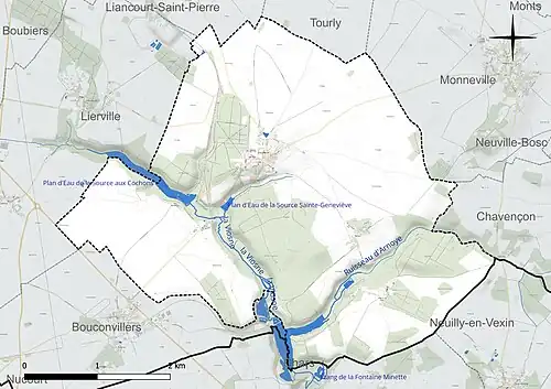 Carte en couleur présentant le réseau hydrographique de la commune