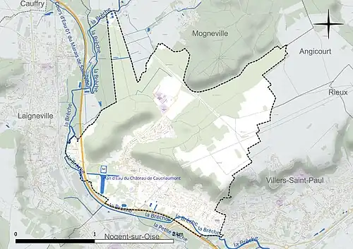 Carte en couleur présentant le réseau hydrographique de la commune