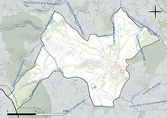 Carte en couleur présentant le réseau hydrographique de la commune