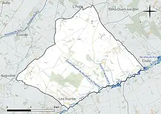 Carte en couleur présentant le réseau hydrographique de la commune