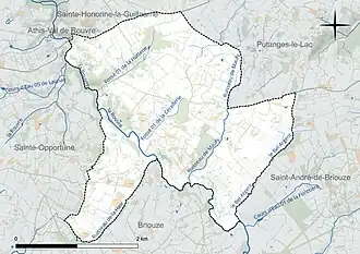 Carte en couleur présentant le réseau hydrographique de la commune