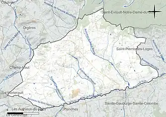 Carte en couleur présentant le réseau hydrographique de la commune