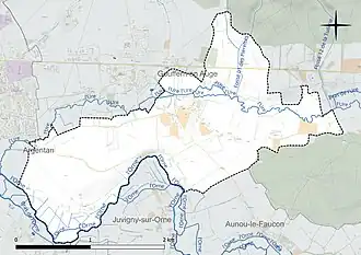 Carte en couleur présentant le réseau hydrographique de la commune