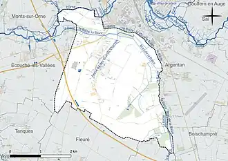 Carte en couleur présentant le réseau hydrographique de la commune