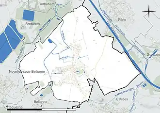 Carte en couleur présentant le réseau hydrographique de la commune