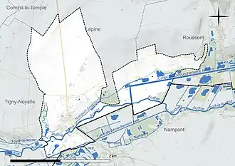 Carte en couleur présentant le réseau hydrographique de la commune