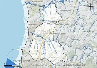 Carte en couleur présentant le réseau hydrographique de la commune
