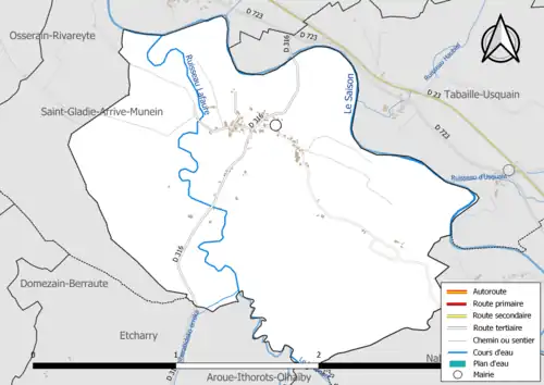 Carte en couleur présentant le réseau hydrographique de la commune