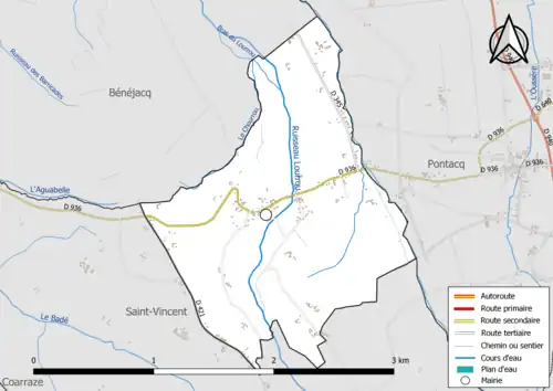 Carte en couleur présentant le réseau hydrographique de la commune