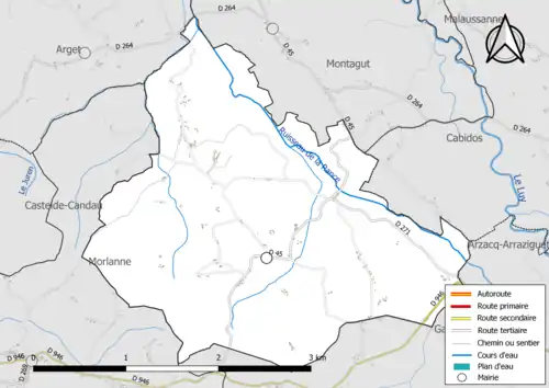 Carte en couleur présentant le réseau hydrographique de la commune