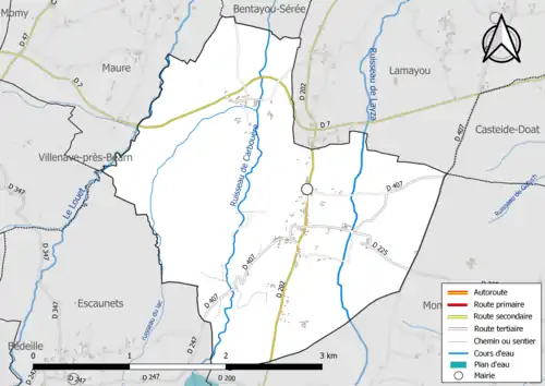 Carte en couleur présentant le réseau hydrographique de la commune