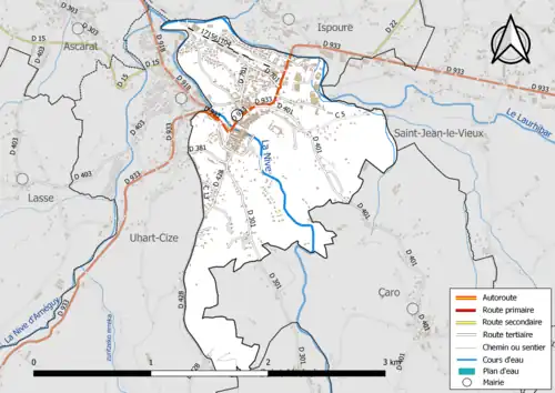 Carte en couleur présentant le réseau hydrographique de la commune