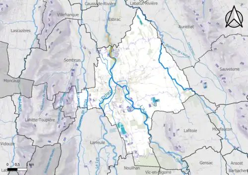 Carte montrant en couleurs le relief d'une commune