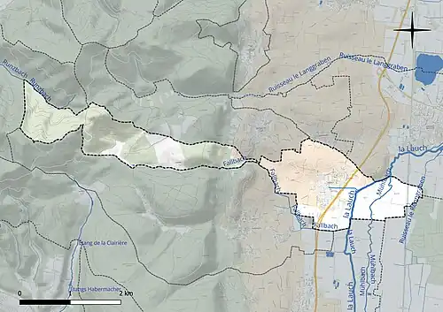 Carte en couleur présentant le réseau hydrographique de la commune