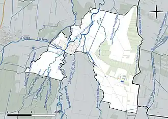 Carte en couleur présentant le réseau hydrographique de la commune