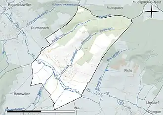 Carte en couleur présentant le réseau hydrographique de la commune