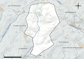 Carte en couleur présentant le réseau hydrographique de la commune